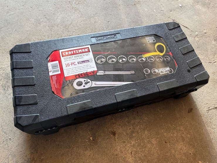 #9-•-craftsman-socket-wrench-set-image-4