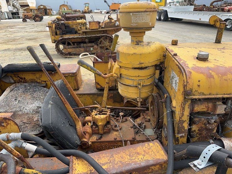 caterpillar-d2-image-13