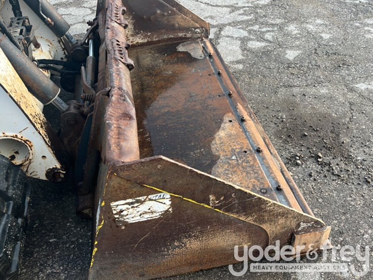 2020-bobcat-t870-image-16