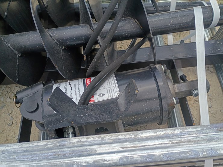 #l64-004-•-jct-auger-and-bits-skid-steer-attachment-image-9