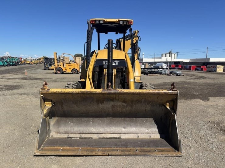 2012-caterpillar-420f-image-6