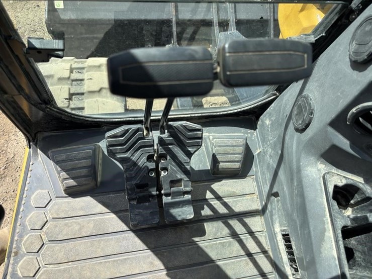 2021-caterpillar-308cr-image-32