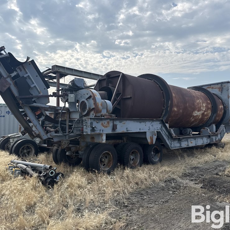 HNB 7.3x30 250 TPH Drum Dryer On Tri/A Carrier
