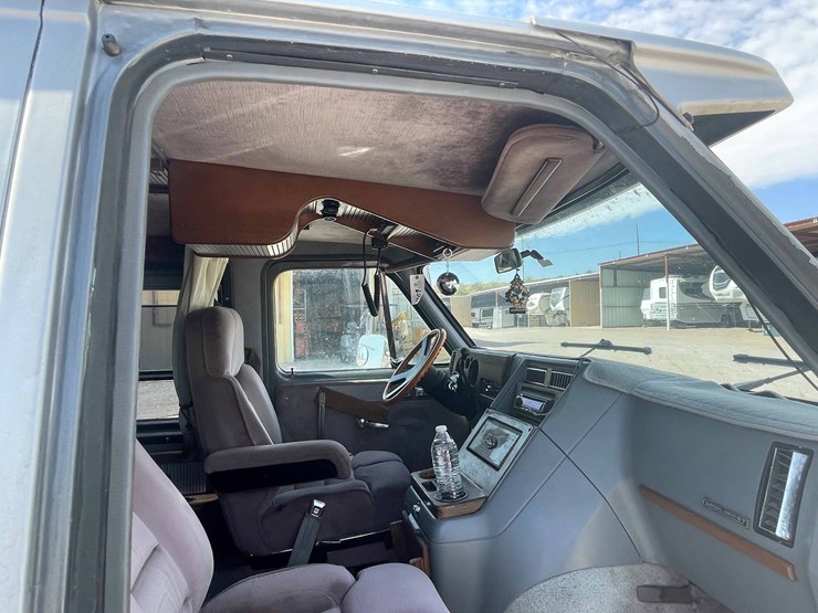 1988-chevrolet-g20-image-42