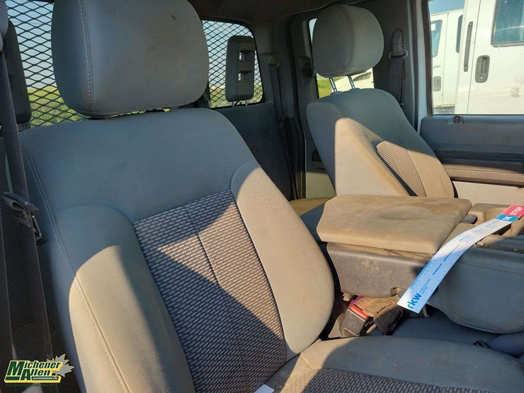 2012-ford-f350-image-33