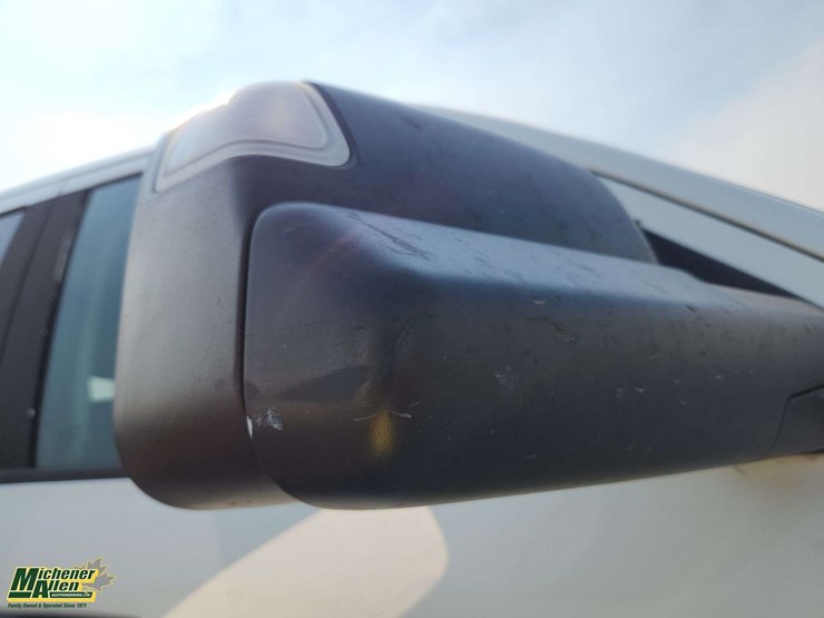 2014-dodge-2500-image-47