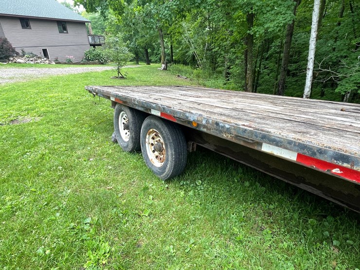 #6105-•-fifth-wheel-flatbed-trailer-(no-title)(sells-bill-of-sale)-image-10