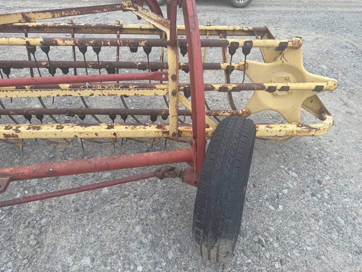 new-holland-256-image-15