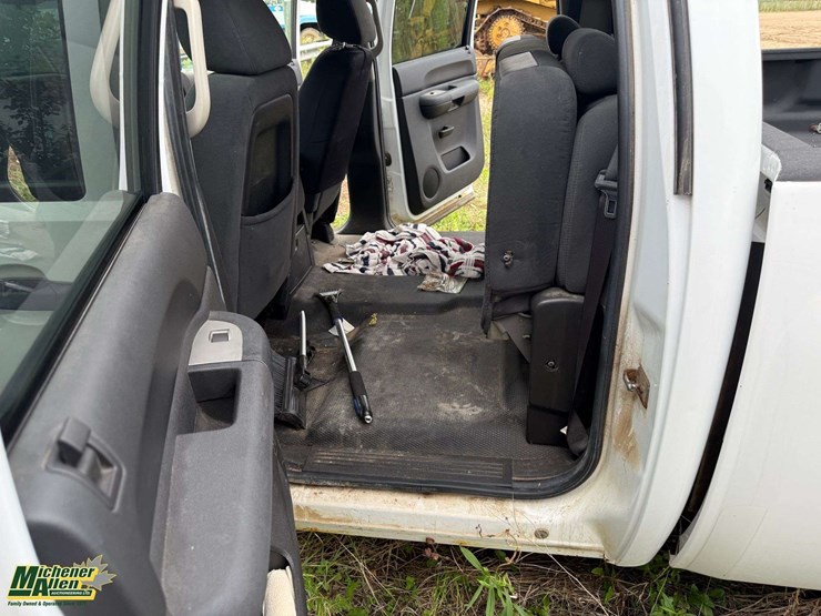 2009-chevrolet-silverado-1500-image-11