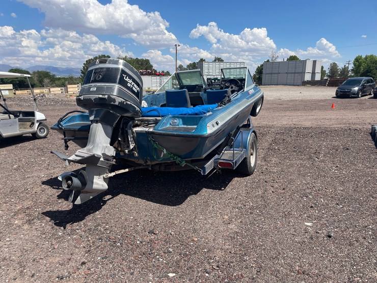 #2151-•-1989-stratos-bass-boat-and-stratos-trailer-image-5