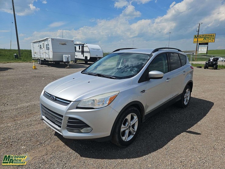 2014-ford-escape-image-1