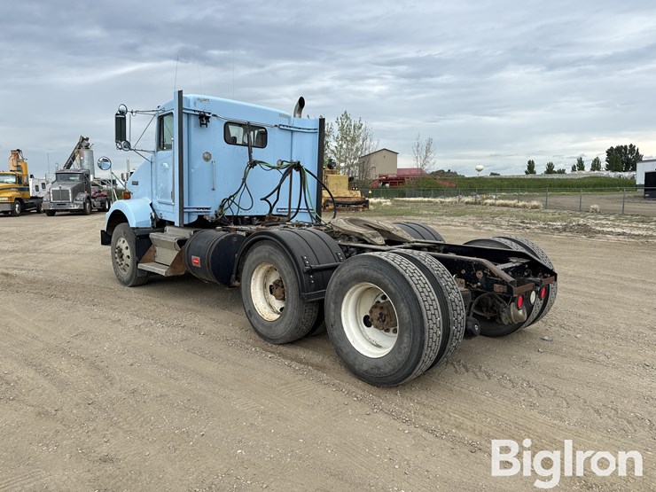 1998-kenworth-t800-image-7