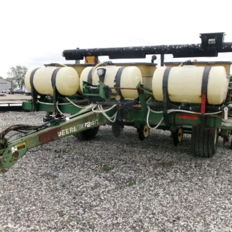1989 JOHN DEERE 7240