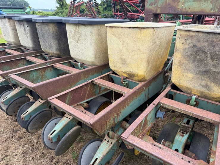 john-deere-530-image-25