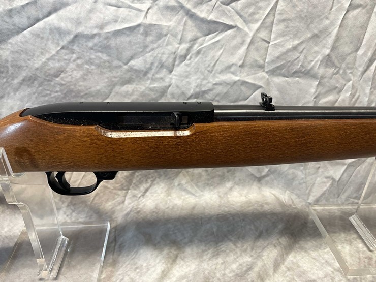 #10353-•-ruger-10-22,-22-lr-semi-auto-rifle,-sn:-254-44943-image-5