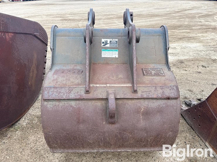 hensley-excavator-bucket-image-6