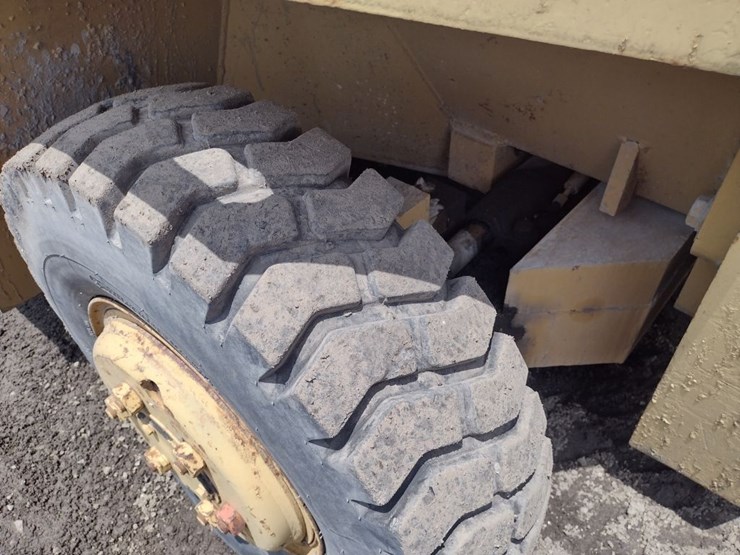 00-cat-v130-forklift-(qea-4766)-image-15