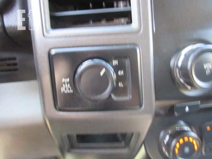 2017-ford-f250-xl-image-10