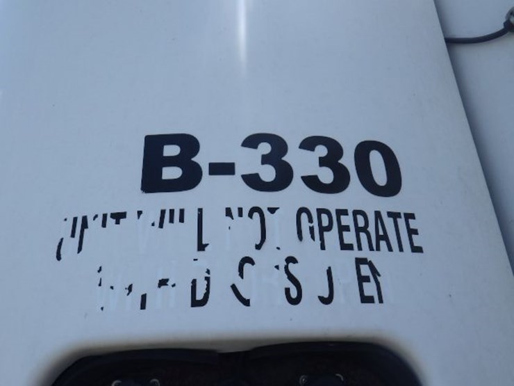 2013-utility-3000r-image-22