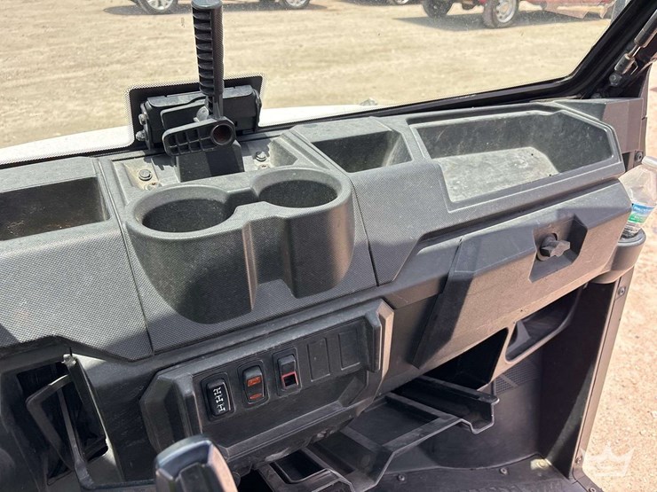 2021-bobcat-uv34-image-12