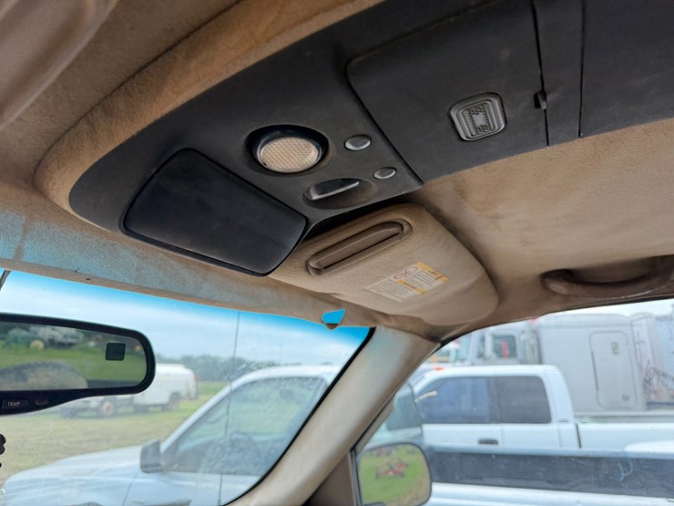 2002-chevrolet-silverado-2500hd-image-56