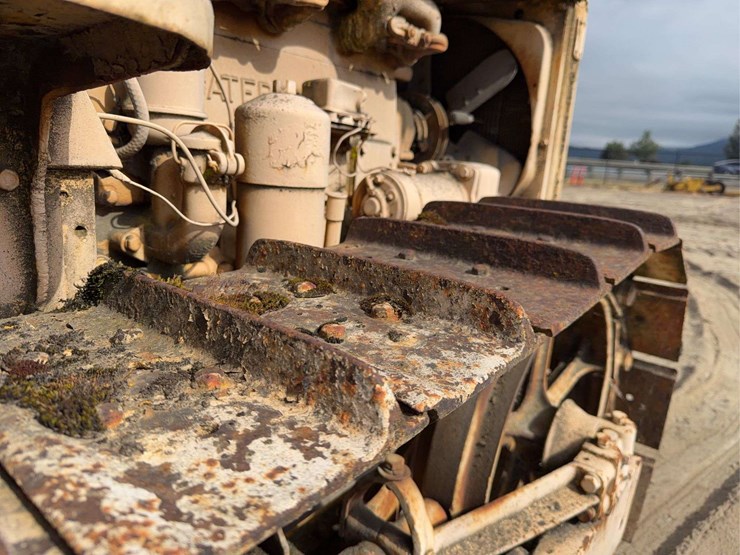 caterpillar-d2-image-18