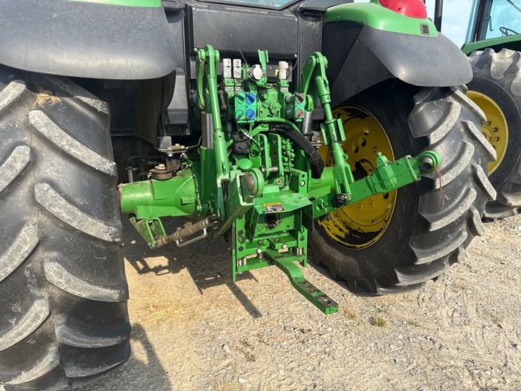 john-deere-6125m-image-13