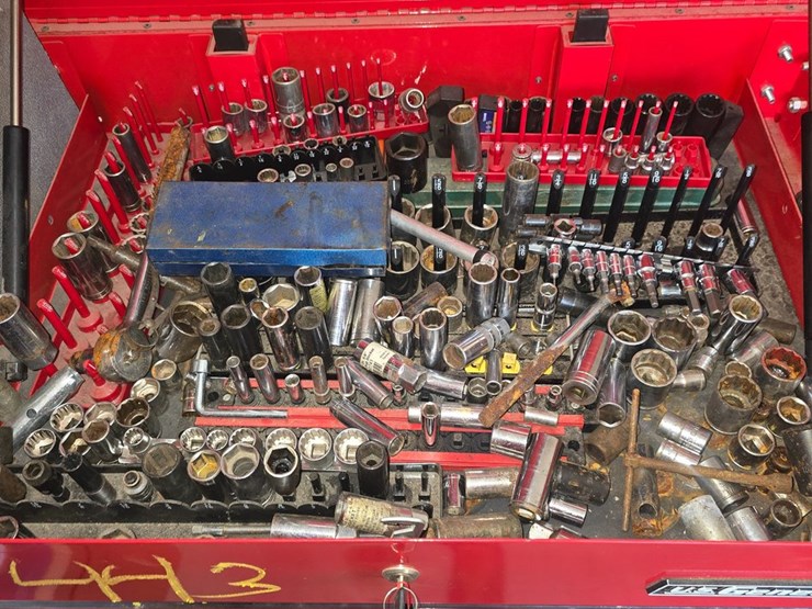 #443-•-tool-box-full-of-tools-image-2