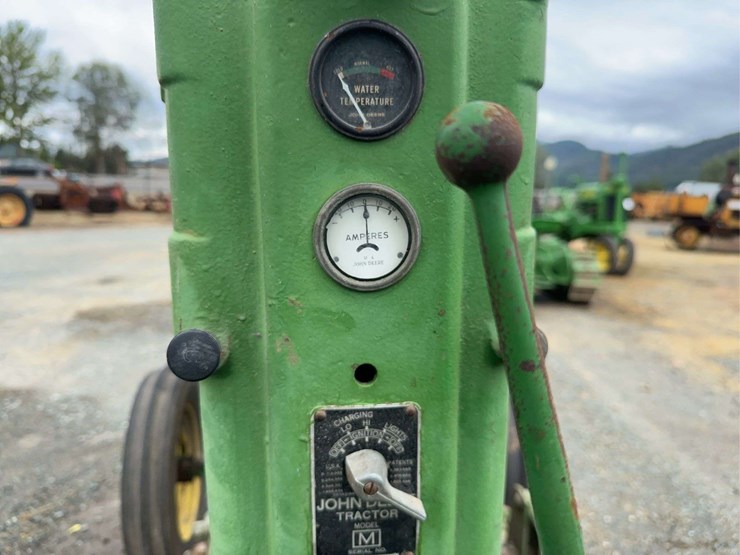 1951-john-deere-m-image-24