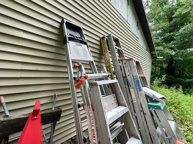 #6161-•-(4)-ladders-image-4