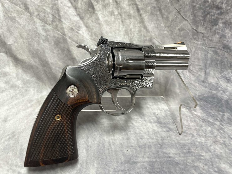 #10849-•-colt-python,-357-mag-revolver,-sn:-py283505-image-2