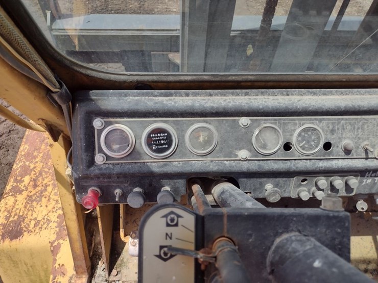 00-cat-v130-forklift-(qea-4766)-image-7