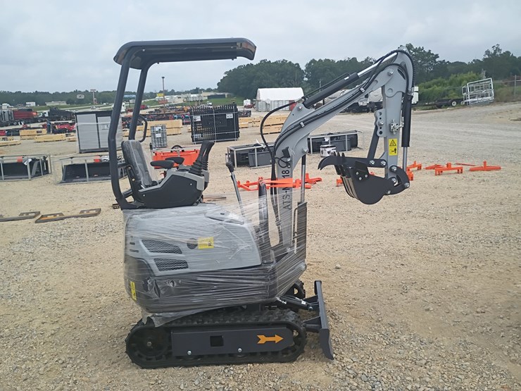 #l73-053-•-2026-ats-me18-mini-excavator-image-6