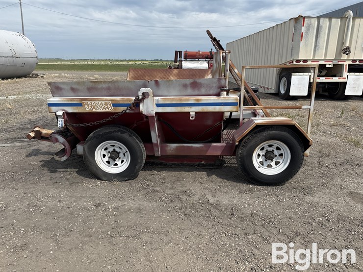 1998-broce-611-windrow-machine-image-4