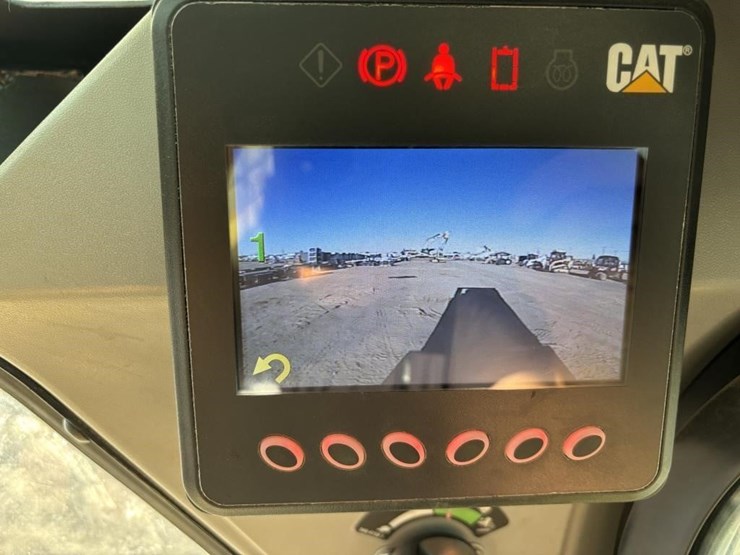 2018-caterpillar-259d-image-47