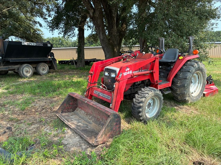 massey-ferguson-1250-image-1