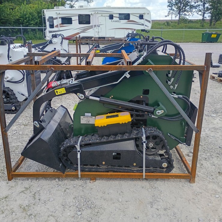 #L63-019 • 2026 ZJG 380 Mini Skid Steer