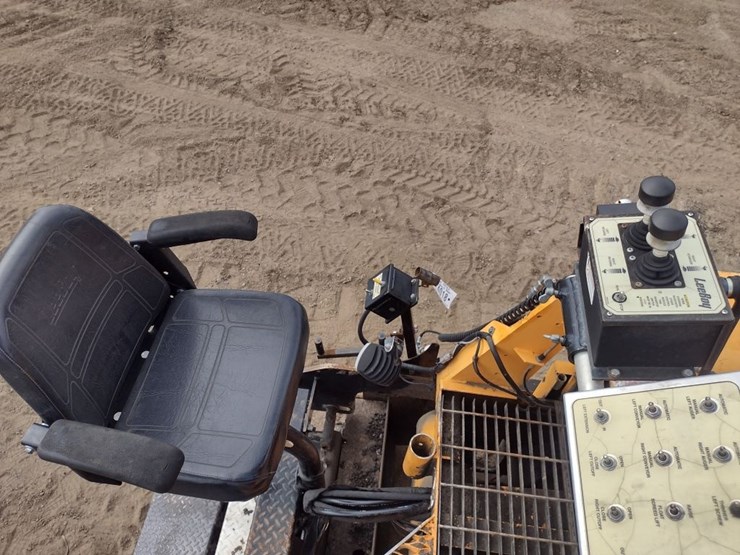 16-leeboy-8515d-asphalt-paver-(qea-4018)-image-8