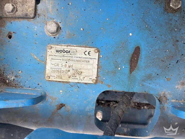 weber-mt-reversible-plate-compactor-image-5