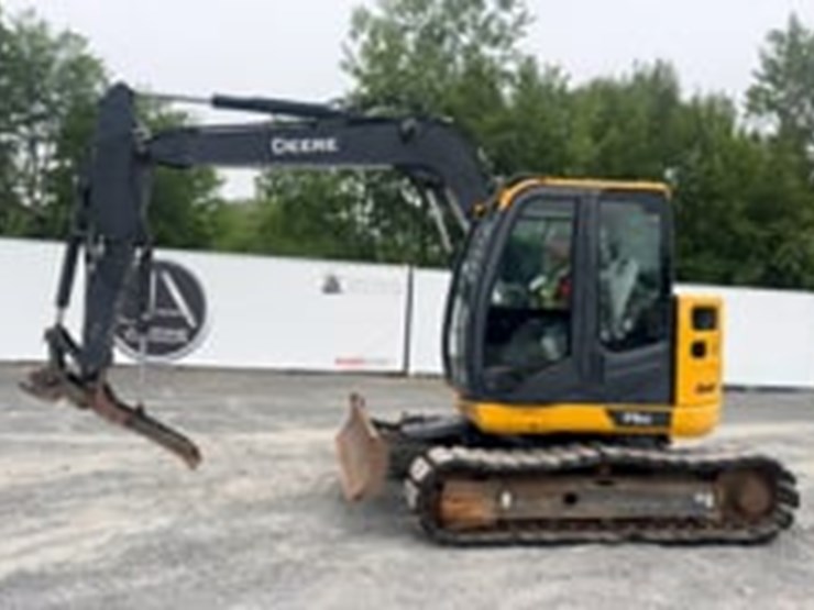 2021-deere-75g-image-9