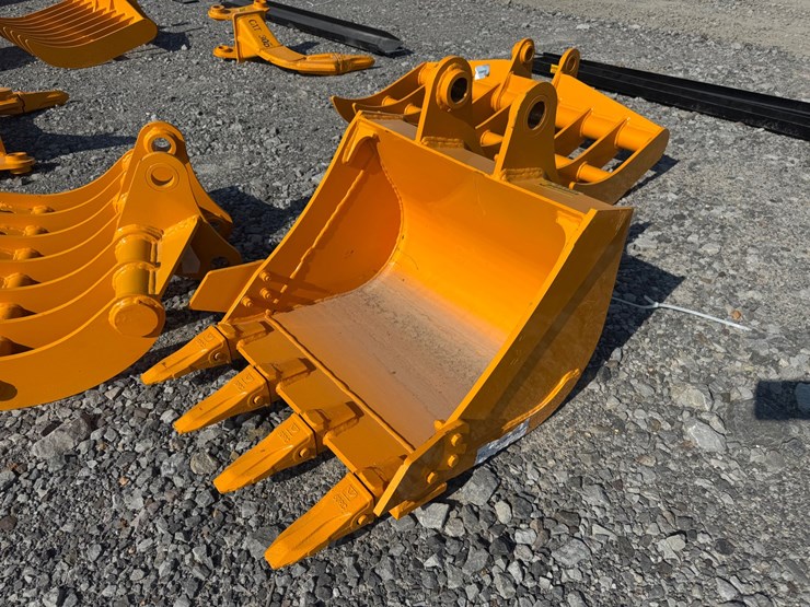 caterpillar-24-image-1