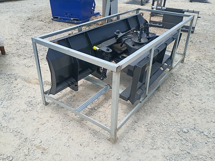 #l64-074-•-jct-blade-skid-steer-attachment-image-4
