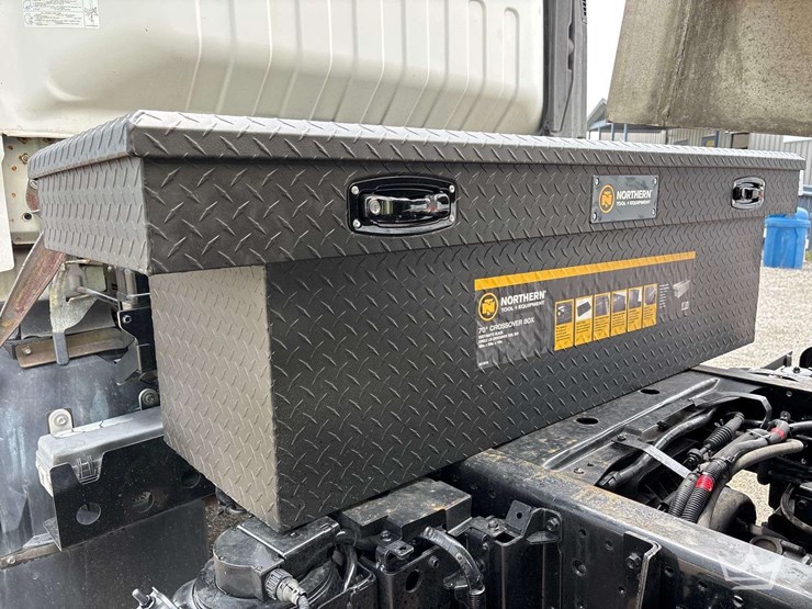 2020-chevrolet-5500xd-landscaping-dump-truck-image-16