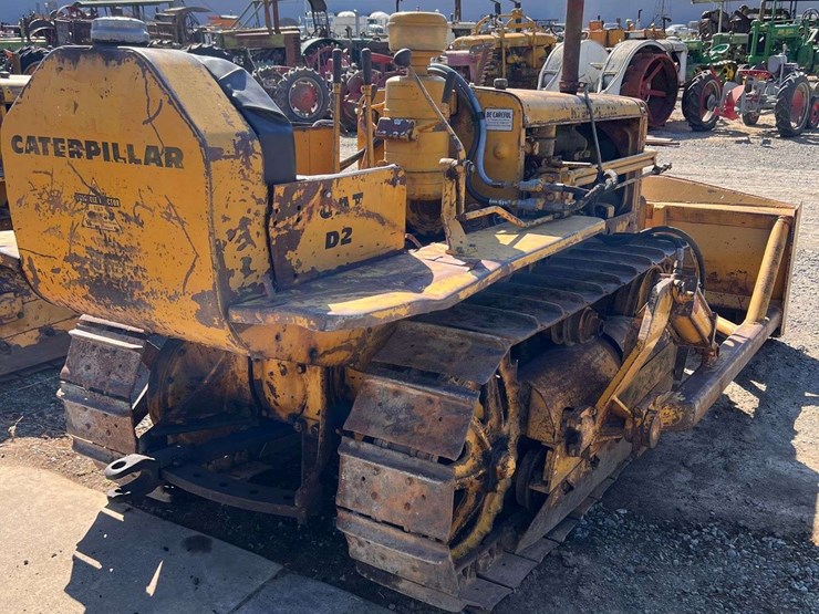 caterpillar-d2-image-5