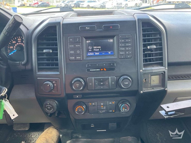 2017-ford-f150-image-15