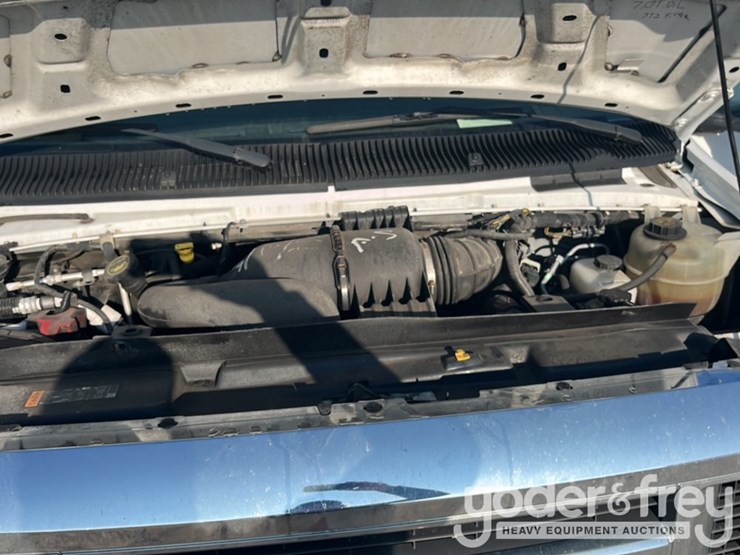 2019-ford-f450-image-37
