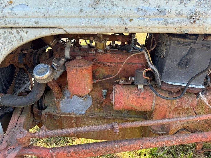 ford-tractor-image-33