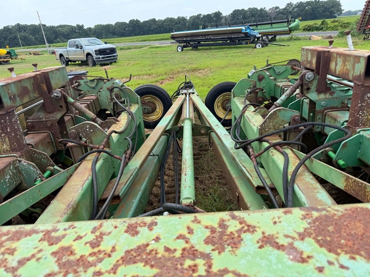 john-deere-530-image-67
