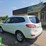 2011-hyundai-santa-fe-image-3