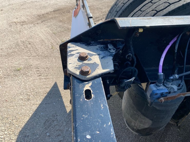 2018-kenworth-t440-image-29